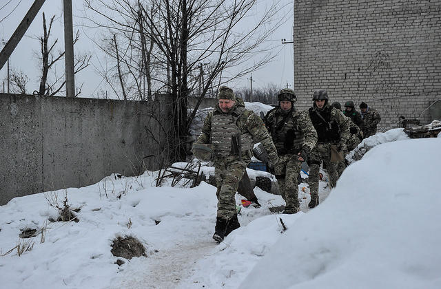 Авдіївка. Будні міста і промзони 24