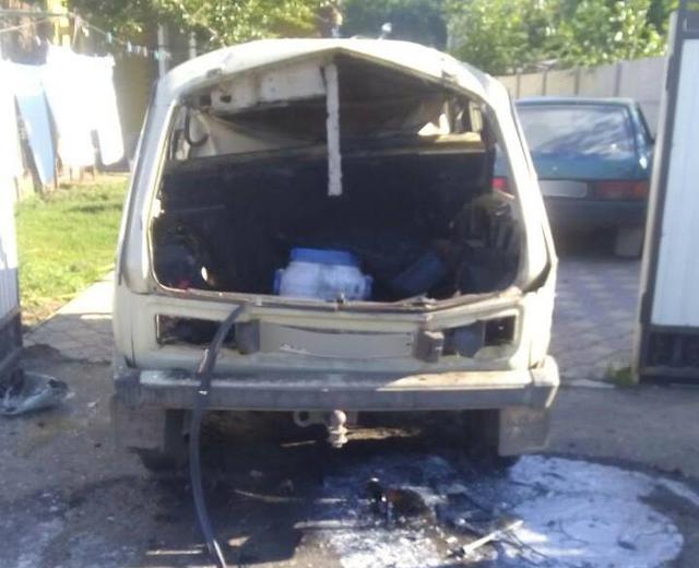 Взрыв автомобиля на Харьковщине - травмирован мужчина 02