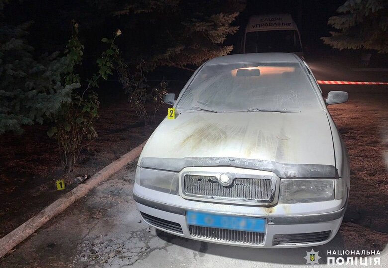 Підлітки підпалили авто поліції на Миколаївщині: що їм загрожує?