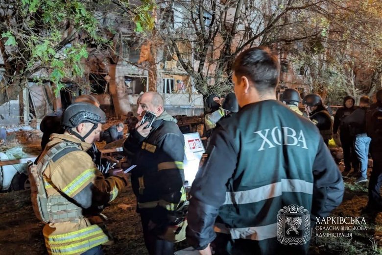 Ворожий удар припав у другий поверх багатоквартирного будинку у Харкові