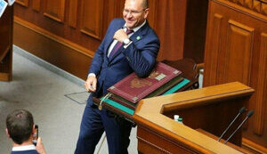 Нардеп Євгеній Шевченко закликав Зеленського до переговорів з РФ