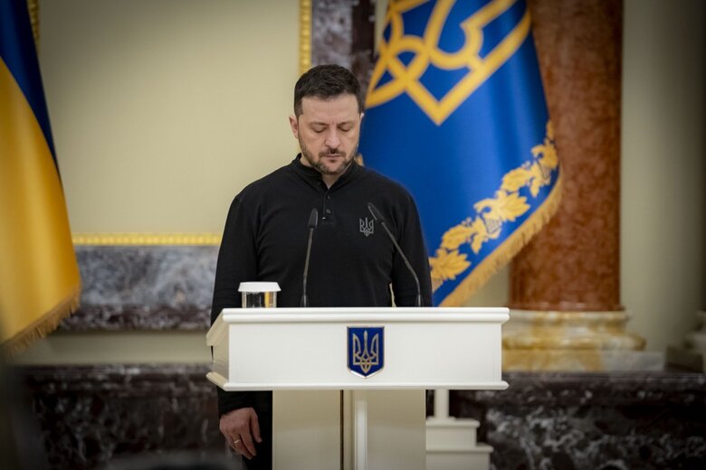 Zelenskyy awarded the heroes of the Kursk operation and granted Ukrainian citizenship to foreign soldiers
