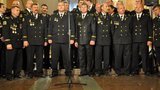 Около часа шахтеры ждали Януковича на ступеньках пока он смотрел концерт. ФОТОрепортаж