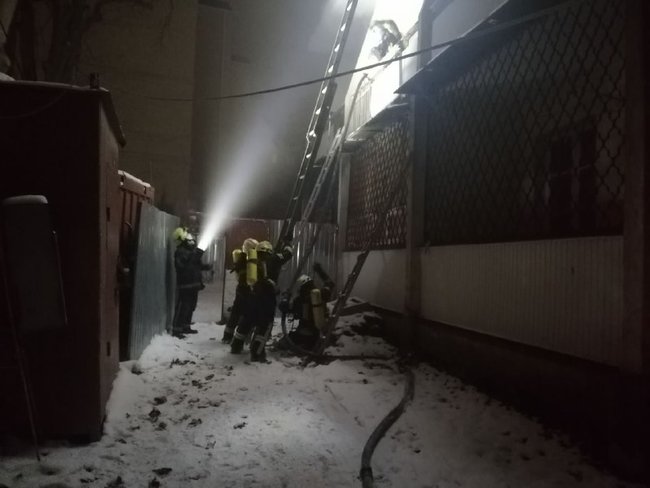 Ночью в общежитии Одесской юракадемии произошел пожар. Погибших и пострадавших нет, - ГСЧС 03 Ночью в общежитии Одесской юракадемии произошел пожар. Погибших и пострадавших нет, - ГСЧС 03