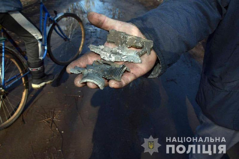 Окупанти обстріляли дитсадок у Зеленопіллі. У Миколаївці поранено мирну жительку 03