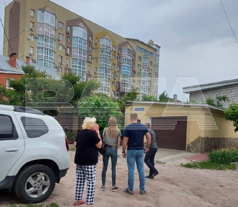 У Воронежі безпілотник врізався у житловий будинок, пролунав вибух 01