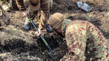 Схрон с боеприпасами нашли во дворе школы на Луганщине, - Нацгвардия. ФОТОрепортаж
