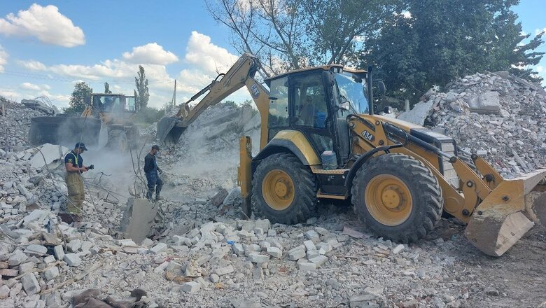 45 dead bodies pulled out from under rubble of house in Chasiv Yar, - SES 03