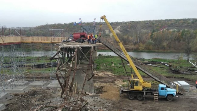 Two bus stops to be set up in Stanytsia Luhanska 05