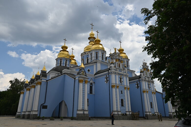 Прощання із Олександром Кучерявенком