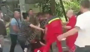 Драка между сотрудниками ТЦК и медиками скорой помощи в Одессе: прибывшую по вызову бригаду закрыли в военкомате, - СМИ. ВИДЕО