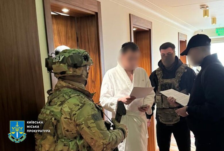 Заступника голови КМДА викрили на схемі вивезення ухилянтів