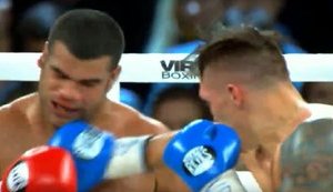 Oleksandr Usyk beats Pedro Rodriguez in seven rounds. VIDEO