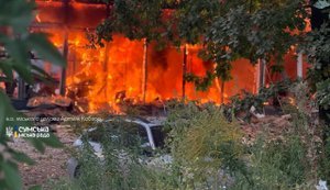 Russians strike industrial zone on outskirts of Sumy and Bytytsia starostat: casualties reported. PHOTO (updated)