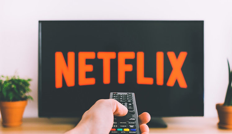 Netflix перестане показувати рекламу тим, хто дивиться кілька серій поспіль