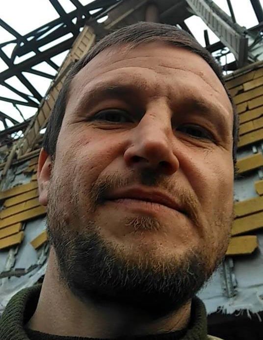 Погибшего на Донбассе воина Виктора Сухина провели в последний путь на Кировоградщине 01