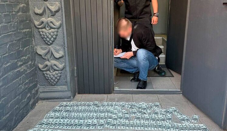 За $30 тис. переправляв військовозобов’язаних через кордон до Молдови: затримано киянина. ФОТО