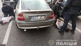Озброєну банду квартирних злодіїв затримали в Дніпрі, - Нацполіція. ФОТОрепортаж