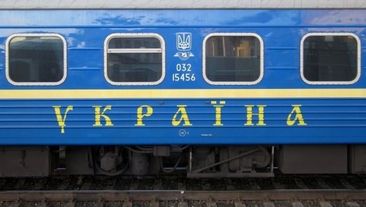 З пасажирських поїздів вкрали інвентарю на 400 тис. грн, - "Укрзалізниця". ІНФОГРАФІКА