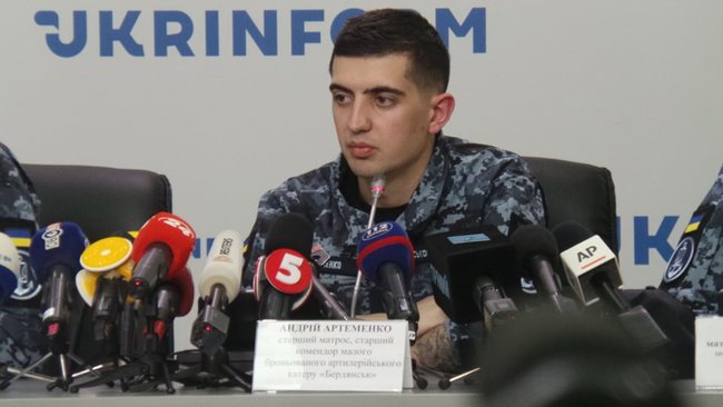 Пресконференція звільнених з російського полону моряків 02