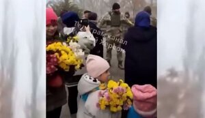 Residents of village of Borozenske in Kherson region meet liberators. VIDEO