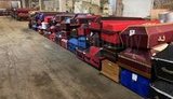 Крематорій Петербурга переповнений: пригнали ще два додаткові рефрижератори для зберігання тіл, чиновники стверджують, що "все під контролем". ВIДЕО