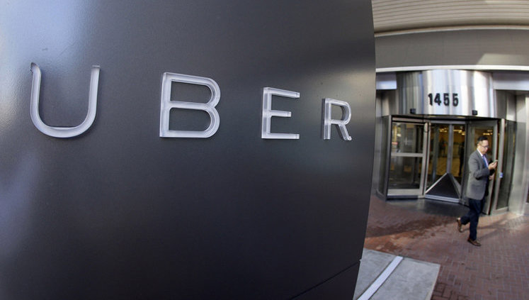 Uber звільнив 10% працівників техпідтримки через ШІ