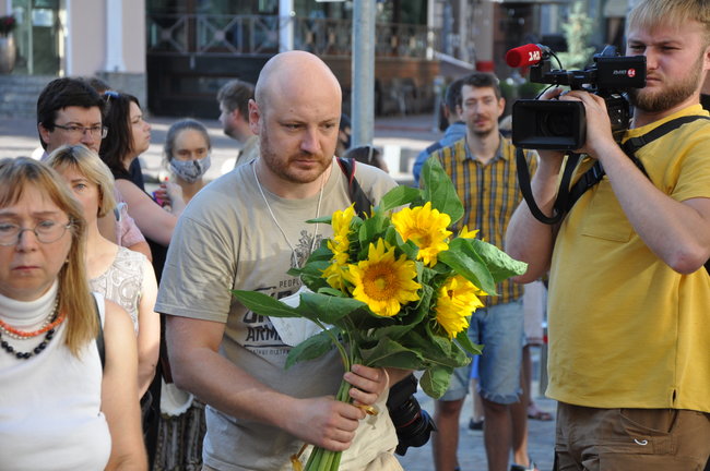 Хто вбив Павла?: Памятник Шеремету відкрили в Києві в четверту річницю його вбивства 09