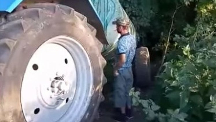 Церква УПЦ МП на Черкащині зливає нечистоти під пам'ятник полеглим воїнам 93-ї бригади. ВIДЕО