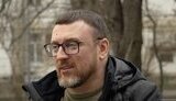 ЗМІ просять перевірити декларацію прокурора Ткаленка. Його родина придбала елітні авто