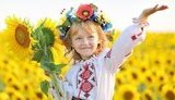 Порошенко, Гройсман і Турчинов привітали українців із Днем вишиванки. ВIДЕО