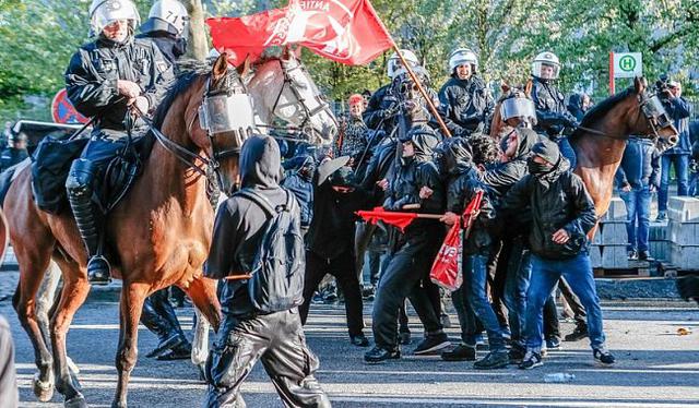протест первомай радикалы