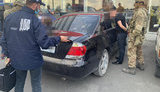 Чиновник ДПС Тернопільщини разом із сином вимагали $40 тис. з погрозами розправи, справу передано до суду. ФОТОрепортаж