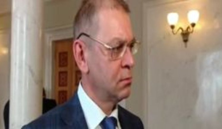 "Fugitive officials’ henchmen told me they pay $200,000 each," - MP Pashynskyi on reasons behind downvoting of special forfeiture law
