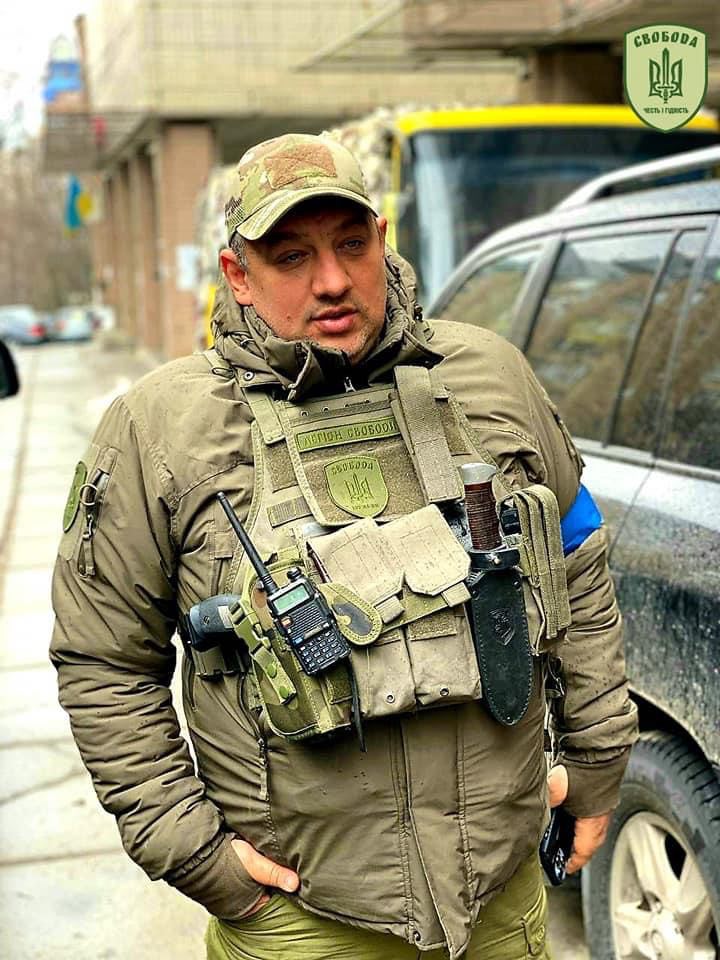 Комбат Петро Кузик: Першими на наші позиції гонять тих нещасних, кого повиловлювали в ДНР і ЛНР. Автомати у них іржаві, а замість військових квитків – невідомо які довідки 03