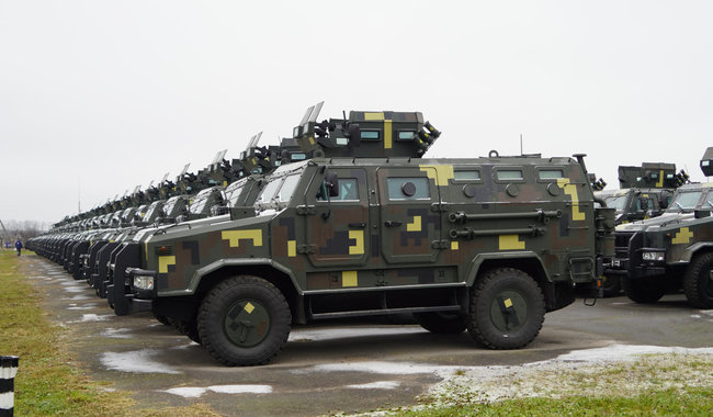 ВСУ передали более 40 бронированных автомобилей Козак-2 03
