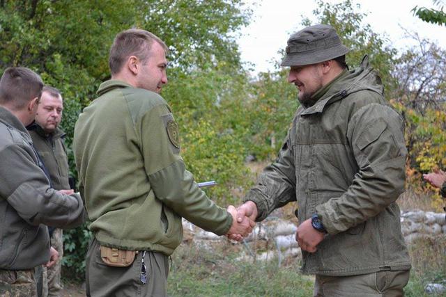 Розвідника 72-ї ОМБр Миколу Ларіна, який загинув під час обстрілу під Авдіївкою, поховали на Полтавщині 04