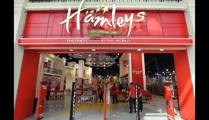 Самый богатый человек Индии купил британскую сеть магазинов игрушек Hamleys