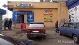 Невідомі в балаклавах і зі зброєю напали на гральний зал у Миколаєві: поранено працівника закладу, - поліція. ФОТО
