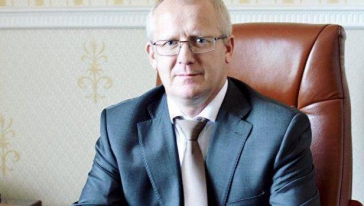 Підозрюваний у держзраді ексзаступник міністра Бровченко вийшов під заставу в 570 тис. грн