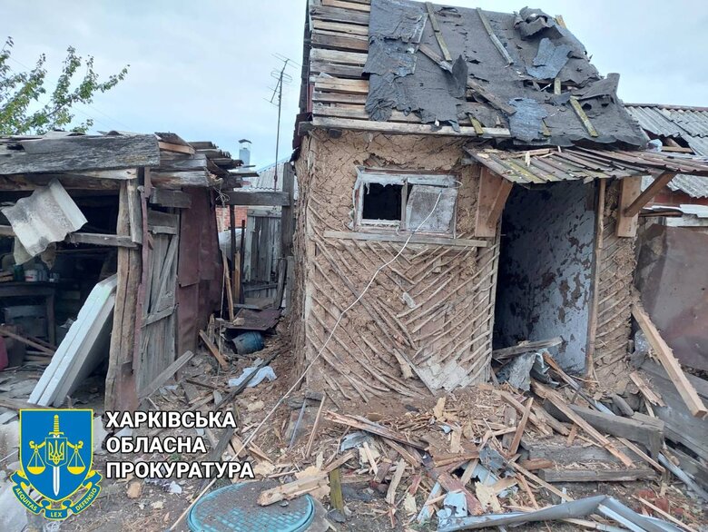 Consequences of shelling in Kharkiv region: houses damaged in Vovchansk, Kozacha Lopan and Kindrashivka 04