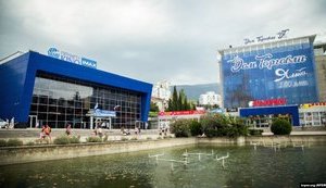 Ukraine’s Embassy to Canada appeals to IMAX on activity of cinema in Crimea