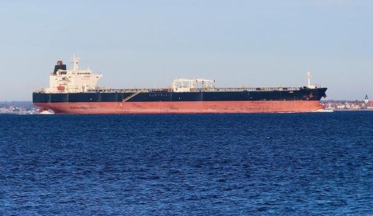 Блокада в Перській затоці: судна видають себе за китайські, щоб уникнути іранських атак