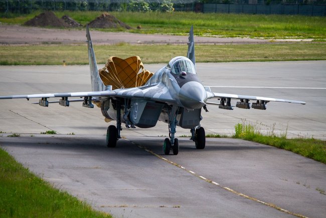 Львовский авиаремонтный завод передал ВСУ капитально отремонтированный МиГ-29МУ1 06