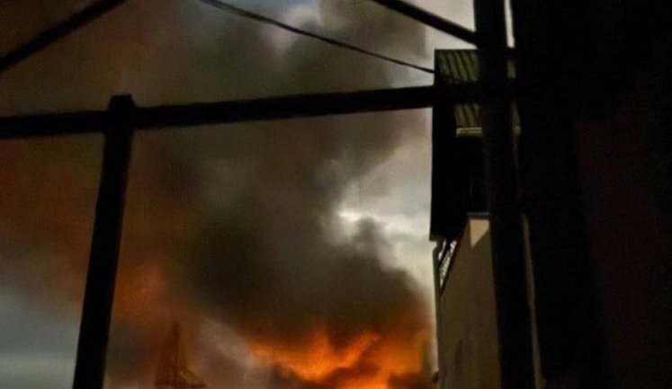 Нічні вибухи в окупованому Криму: ймовірно, уражено 2 електропідстанції, є знеструмлення. ФОТО