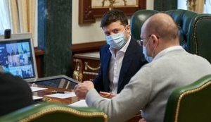 НАПК начало проверку деклараций Зеленского и Шмыгаля