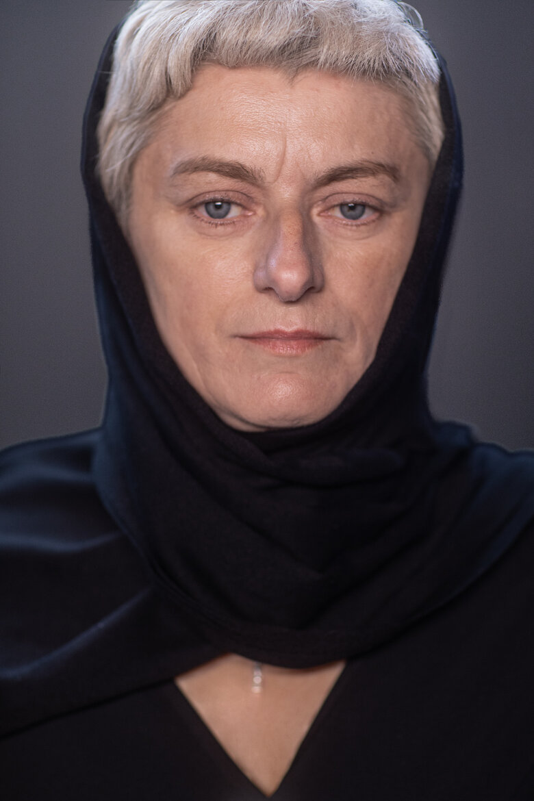 Діма, яка війна?! Тобі вісімнадцять! - Я піду! Я мушу там бути. Розмова із сім’єю Да Вінчі 03