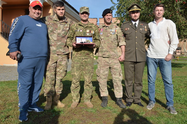 Не могла собі уявити, що представлятиму до нагороди Народний Герой свого… сина! Репортаж із церемонії у Луцьку 19