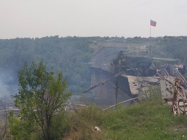 Сапери розмінували всю територію біля моста в Станиці Луганській 02