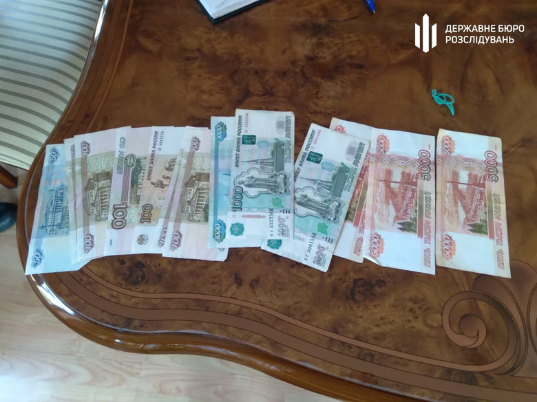 На Львівщині ДБР проводить обшуки у родичів Медведчука та Козака 02